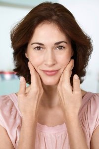 fsbdec10.09b-eucerin-volumen-massage_3